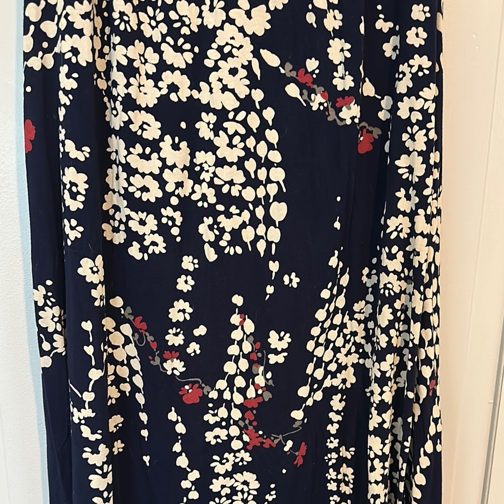 Floral Navy Maxi Dress - Picture 3 of 5